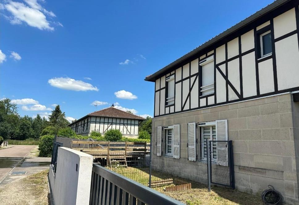 Charmante Maison Comme Chez Soi Saint-Amand-sur-Fion Bagian luar foto